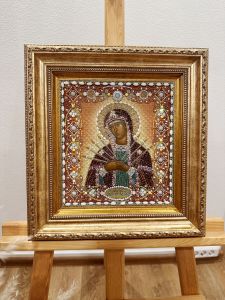 Рукописная икона Пресвятой Богородицы Семистрельная с камнями (Размер 36х38 см)