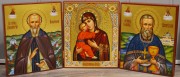 Рукописный триптих с Владимирской иконой